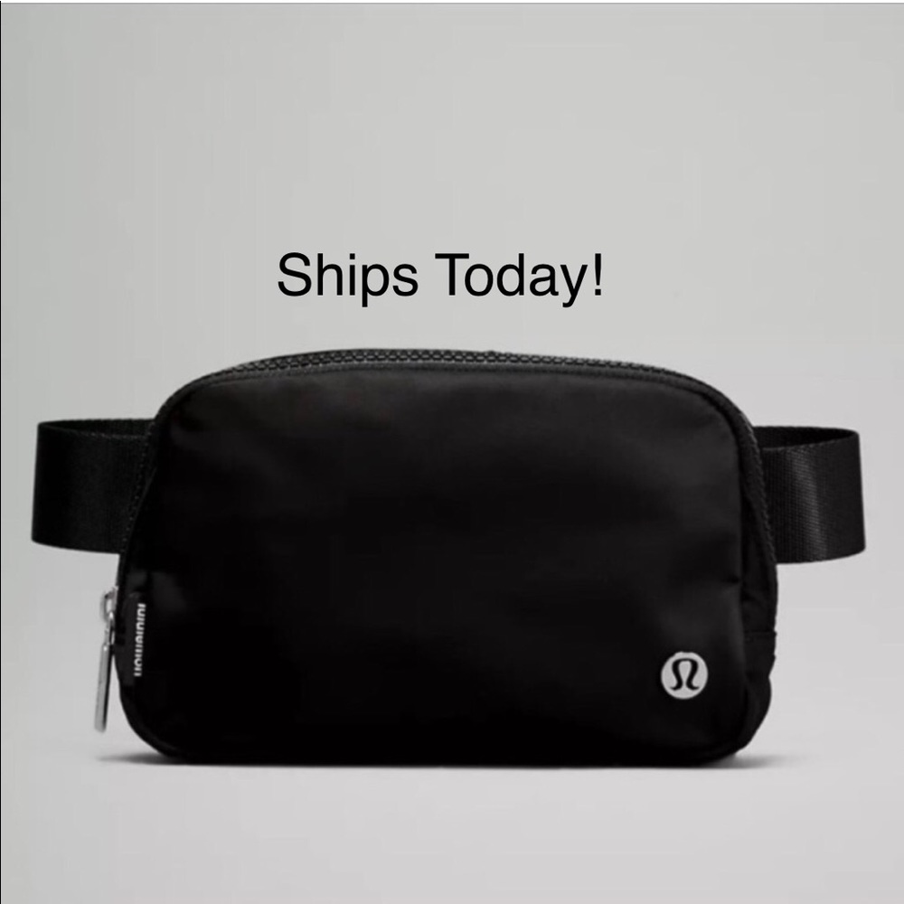 NWT Lululemon Everywhere Belt Bag 1L Black